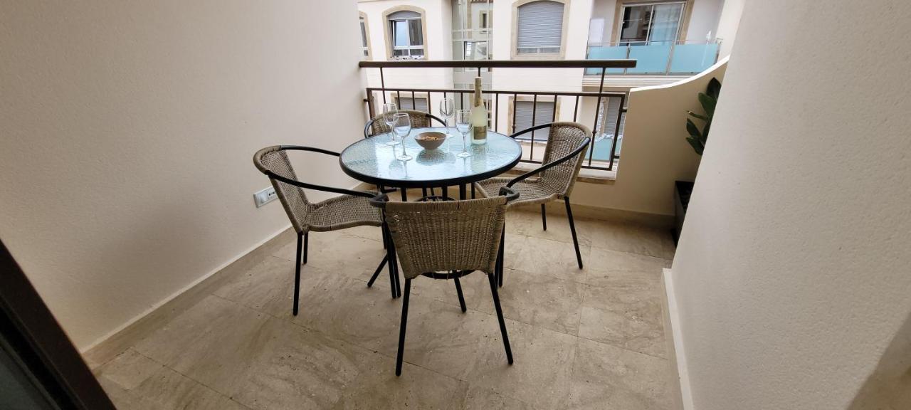 Apartment Luxury In The Heart Of & 200mtrs From The Sea