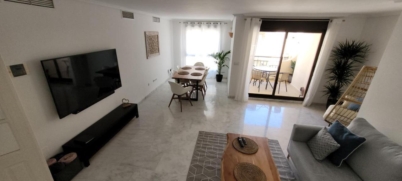 Luxury In The Heart Of & 200mtrs From The Sea Apartment